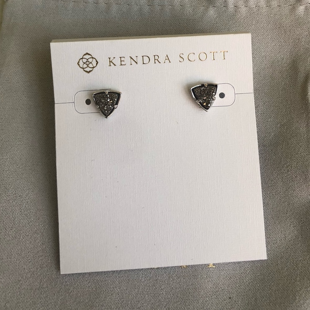 Kendra Scott platinum drusy stud earrings